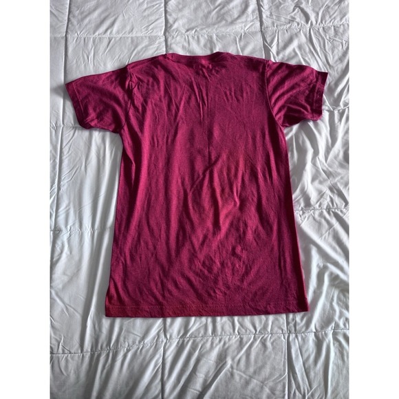 Captain Morgan Red Rum T Shirt Size Small Unisex Red Soft Light Weight Tagless - Picture 6 of 7